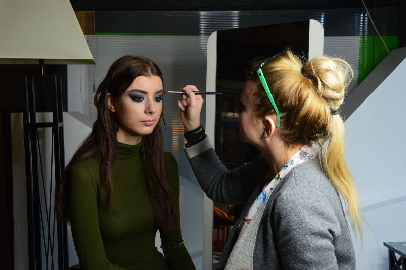Backstage makijażu